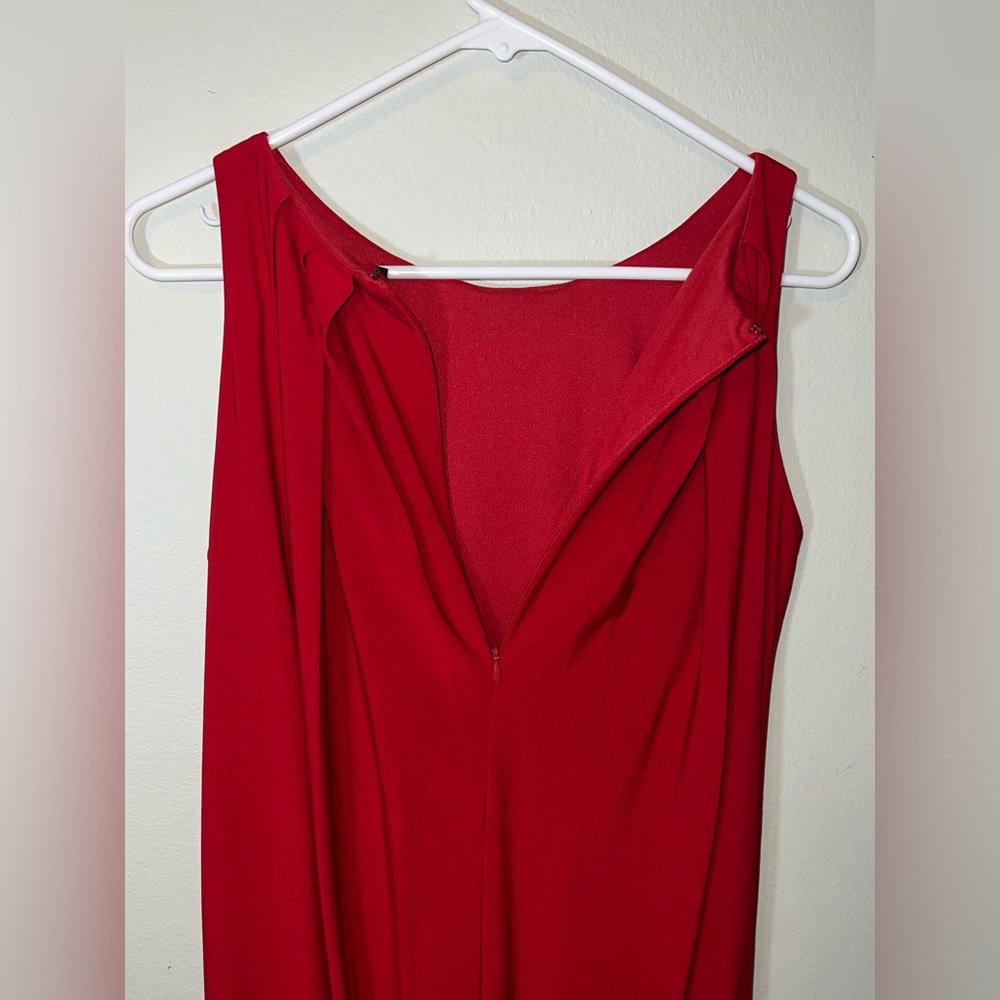 ABS Collection Elegant Red Sleeveless Zip Up Dress! Size Small. - Picture 8 of 12